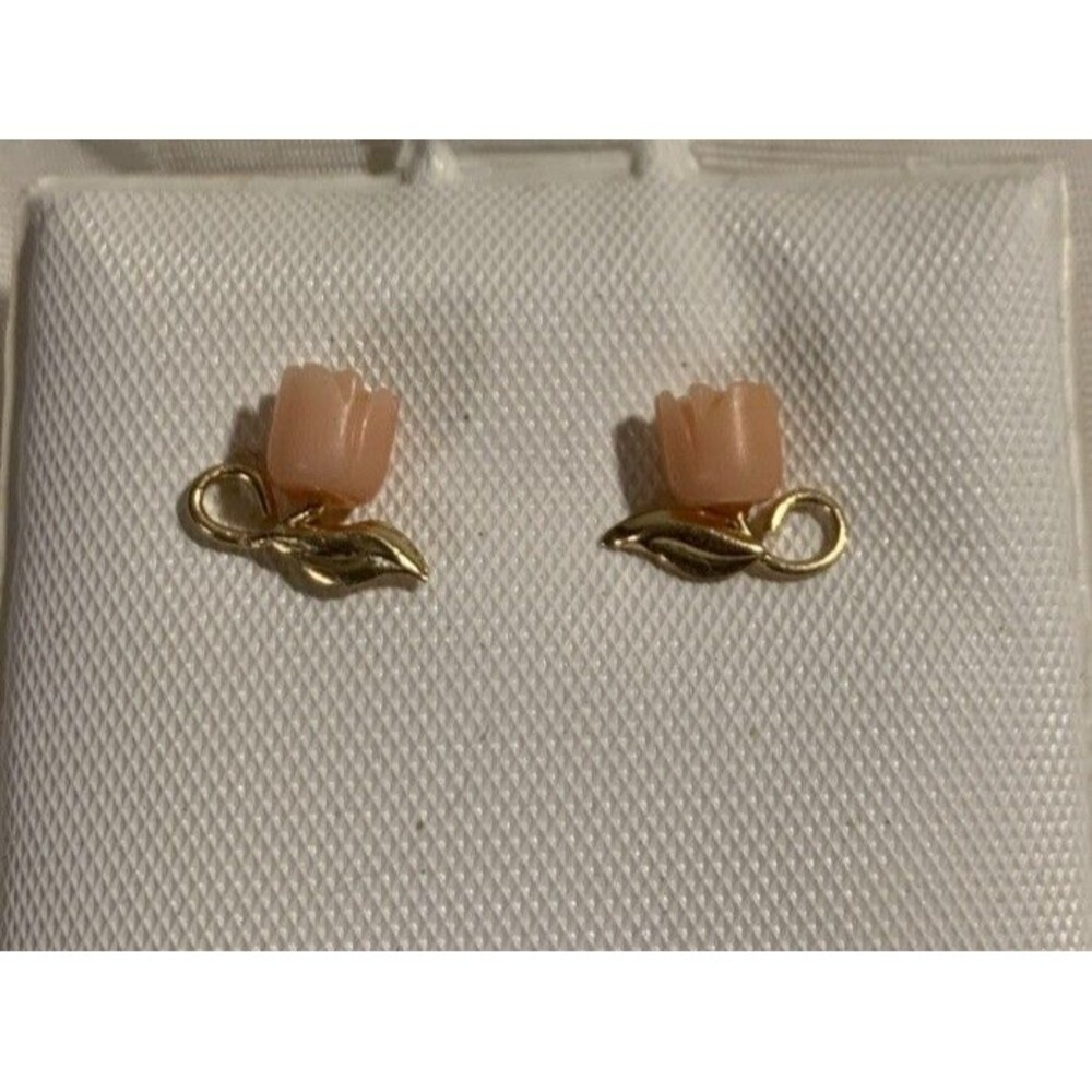 VINTAGE 14K GOLD ANGEL SKIN CORAL ROSES FLOWERS POST STUD EARRINGS